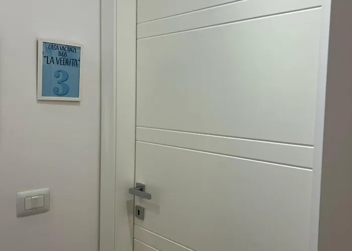 La Veduta ゲストハウス 3*