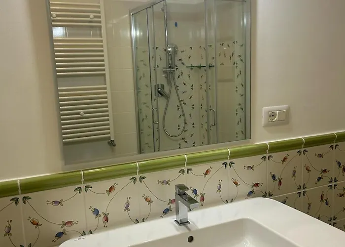 ゲストハウス La Veduta 3*